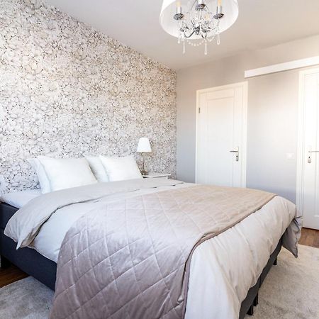 City Apartment Snowberry Rovaniemi Exterior photo